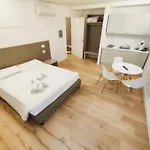 Gallery Apartmanhotel Trieszt