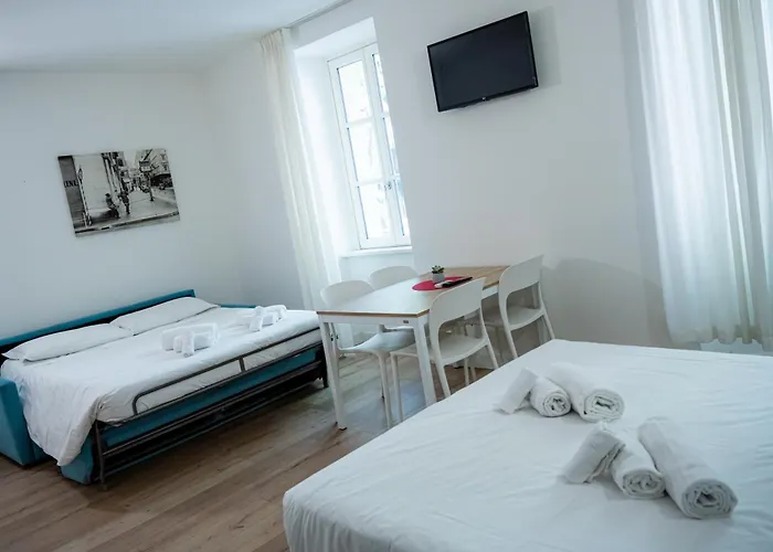 公寓式酒店 Gallery 的里雅斯特