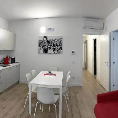 Gallery מלון דירות
