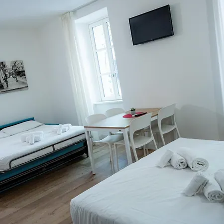 Aparthotel Gallery Triëst