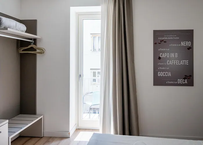 Gallery מלון דירות טריאסטה